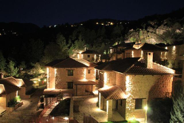 Kato Sinikia Trikalon Pliadon Gi Mountain Resort & Spa מראה חיצוני תמונה